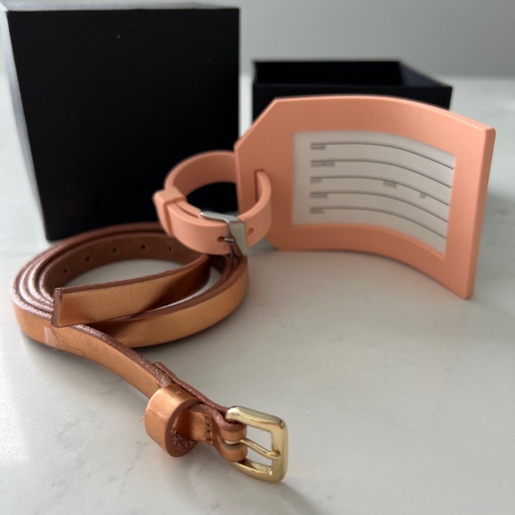 J Crew NEW Rose Gold Size Small Belt  + Pink Luggage Tag - Picture 1 of 8